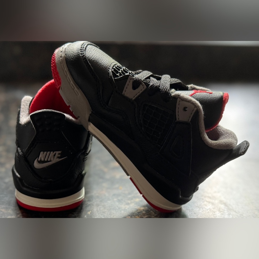 Jordan 4 Retro infant shoes in size 5C